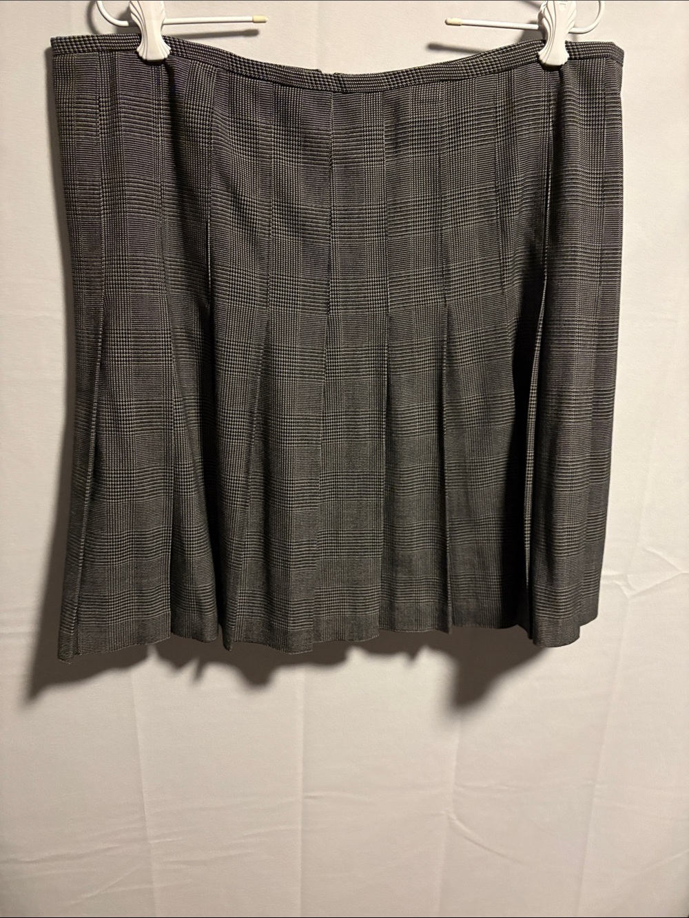 Gray Plaid Pleated Women's Skirt